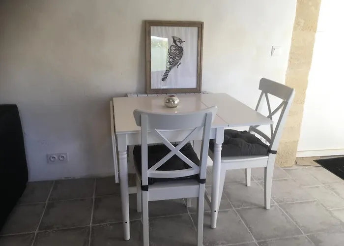 Chateau Le Noble Winery Near St Emilion Saint-Germain-du-Puch