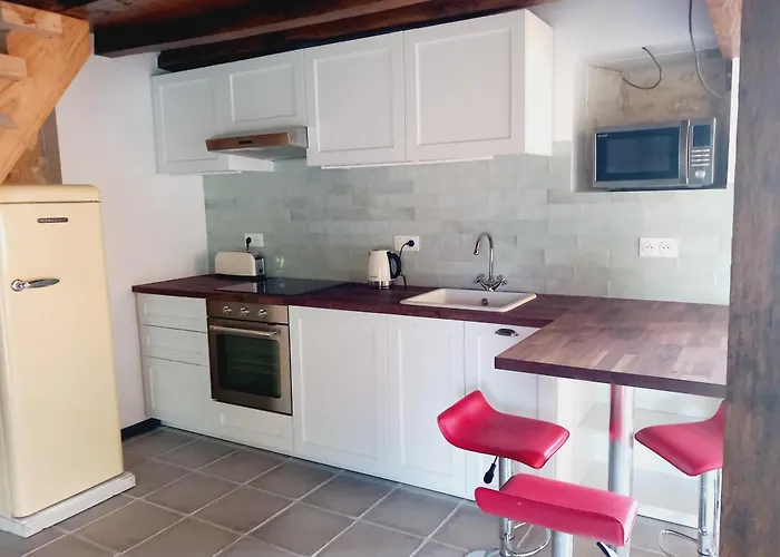 Vakantiehuis Chateau Le Noble Winery Near St Emilion *