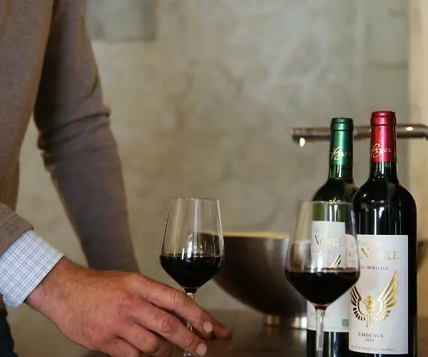 Chateau Le Noble Winery Near St Emilion * Saint-Germain-du-Puch